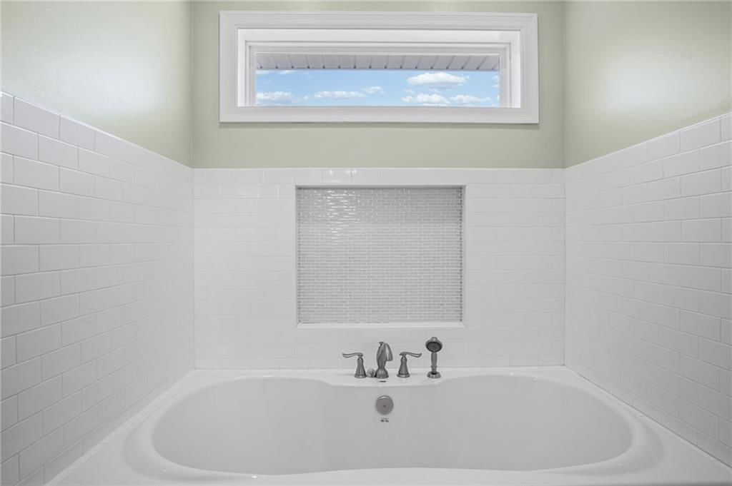 12789 Pontiac Drive — photo 12