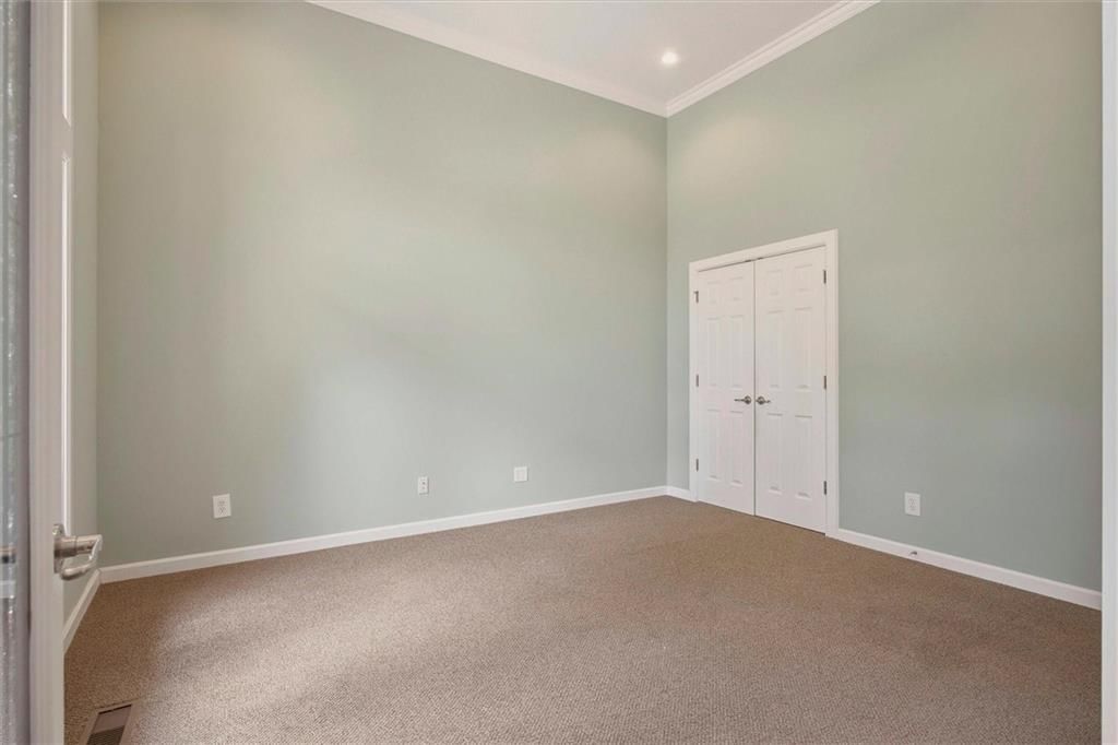 21734 Loring Road — photo 16