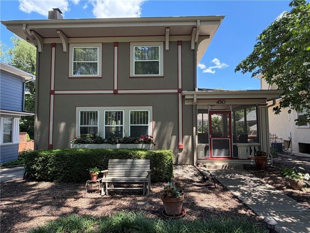 450 W 62nd Terrace, Kansas City, MO