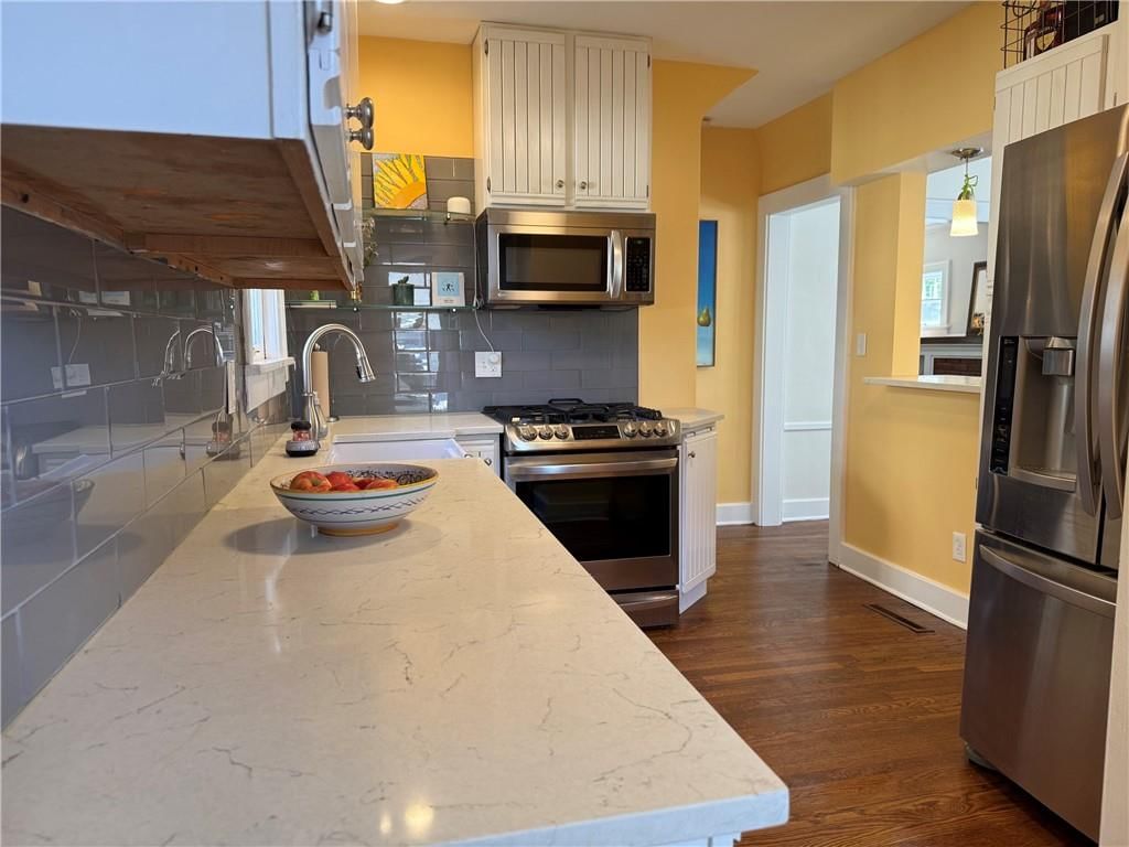 450 W 62nd Terrace — photo 11