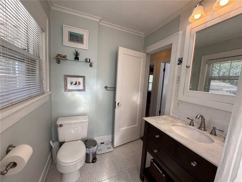 450 W 62nd Terrace — photo 20