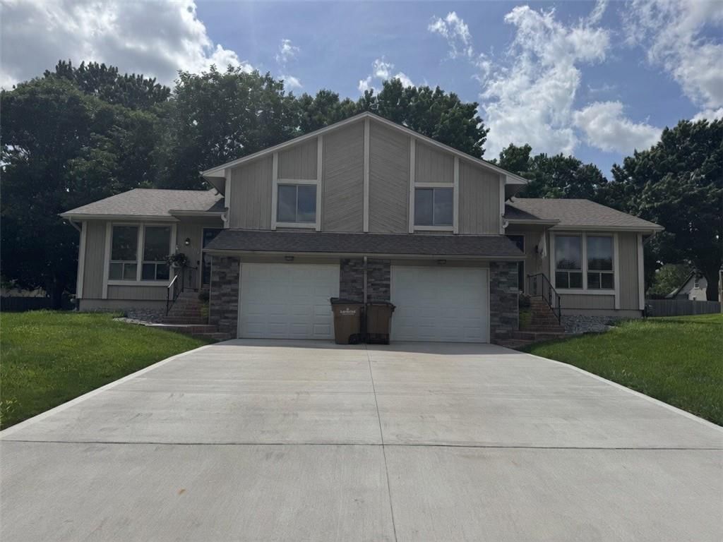 304 N Rice Street, Raymore, MO
