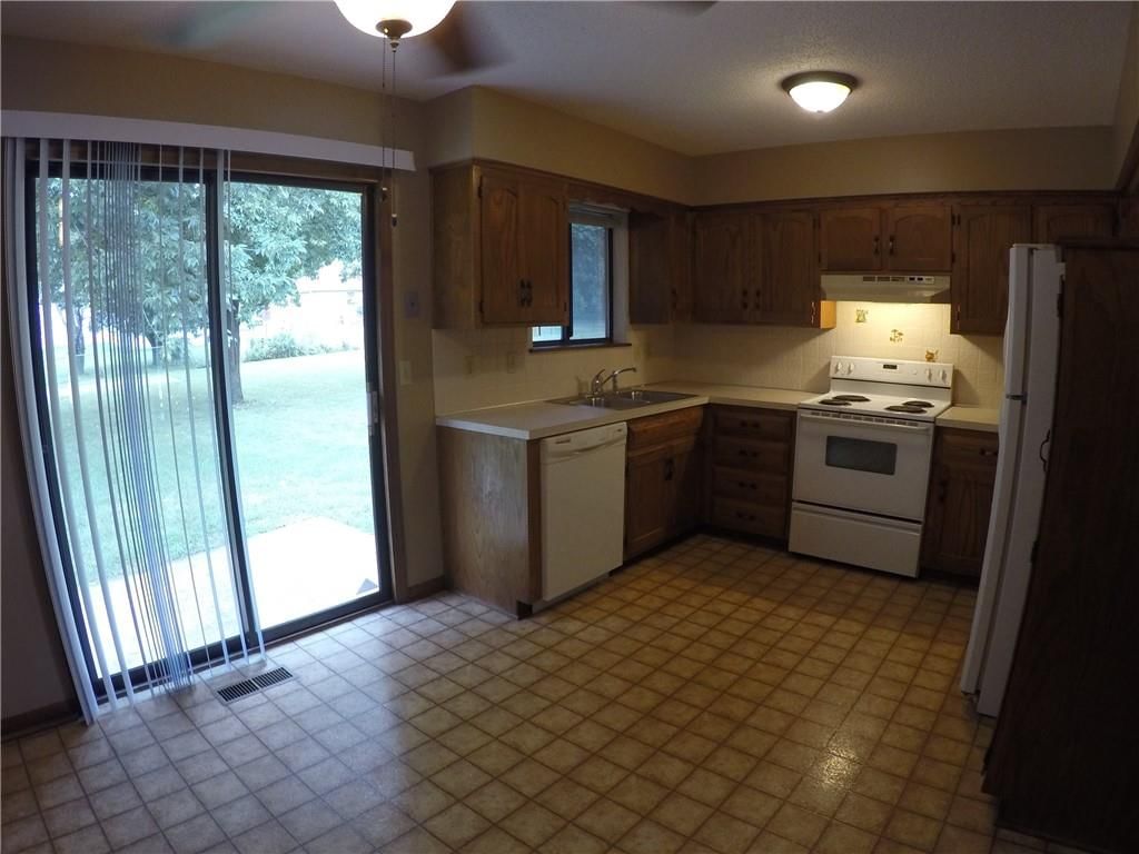 304 N Rice Street — photo 4