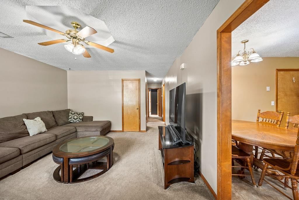 1044 Arrowhead Ridge — photo 4