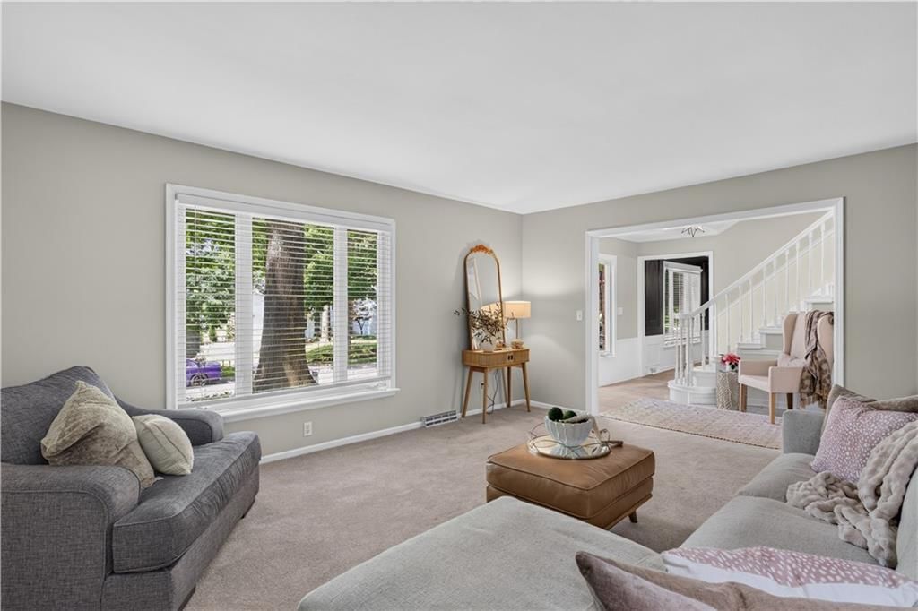 304 NW Aspen Street — photo 10