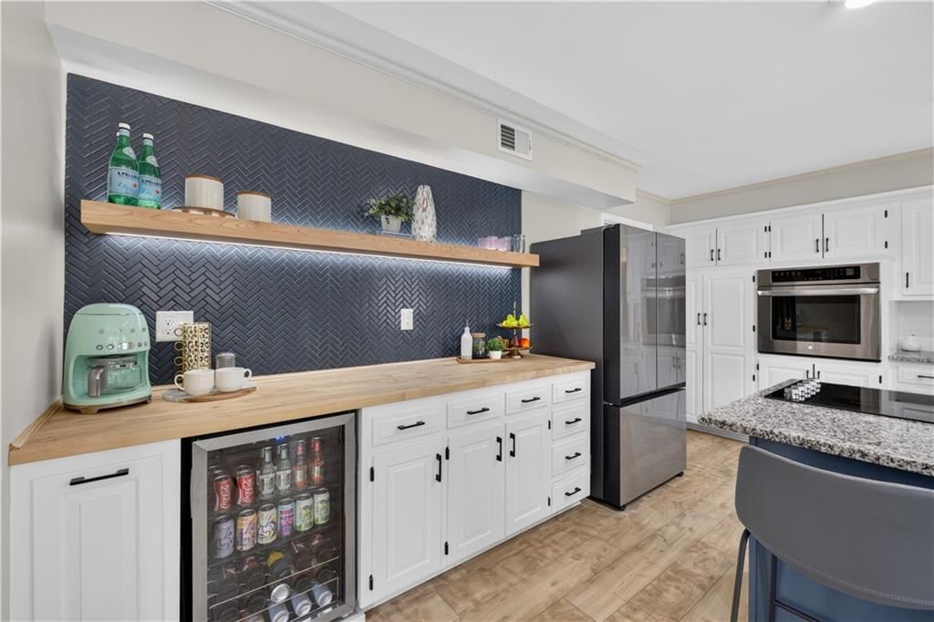 304 NW Aspen Street — photo 15