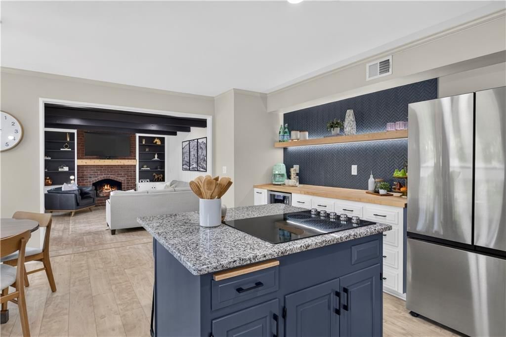 304 NW Aspen Street — photo 17