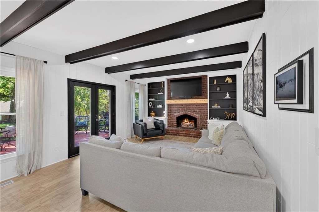 304 NW Aspen Street — photo 25