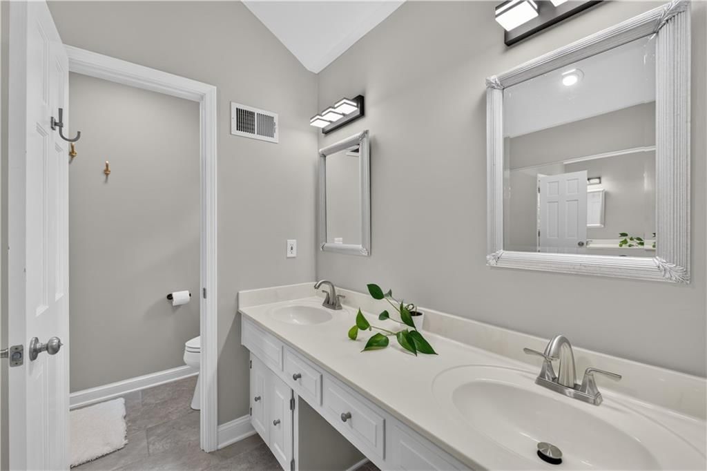 304 NW Aspen Street — photo 37