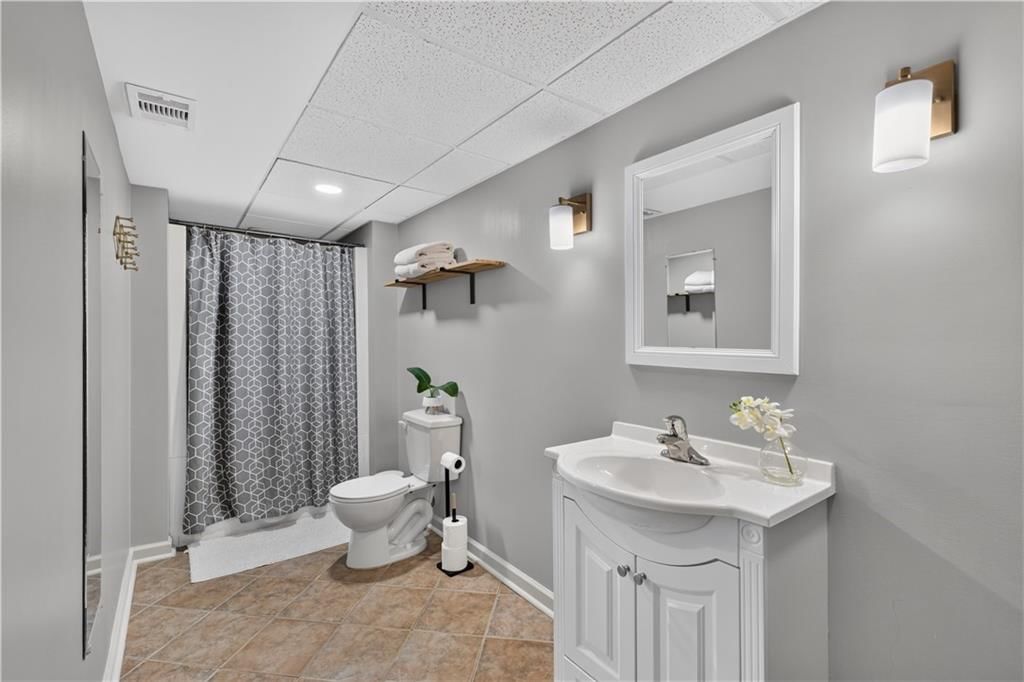 304 NW Aspen Street — photo 56