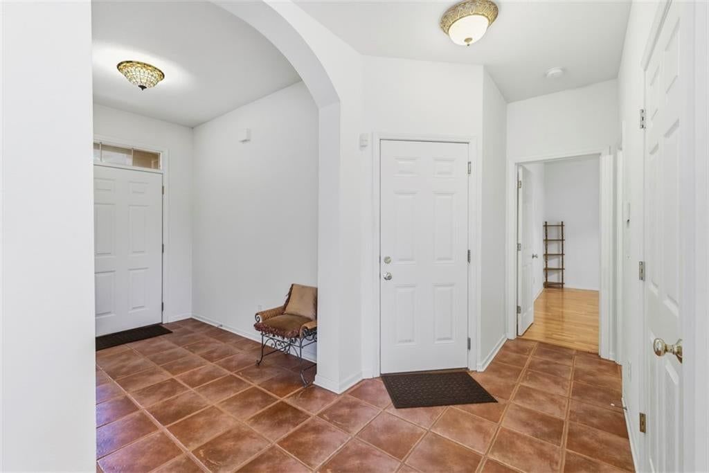 21115 W 118th Terrace — photo 7