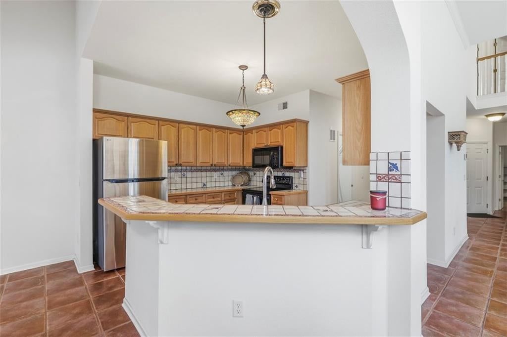 21115 W 118th Terrace — photo 17