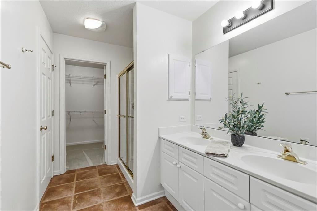 21115 W 118th Terrace — photo 33
