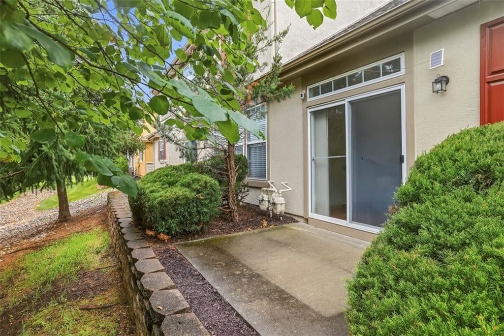 21115 W 118th Terrace — photo 38
