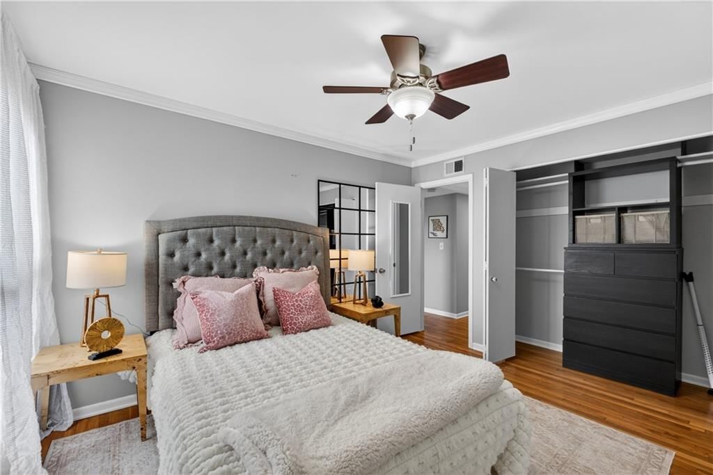4430 Jarboe Street — photo 7
