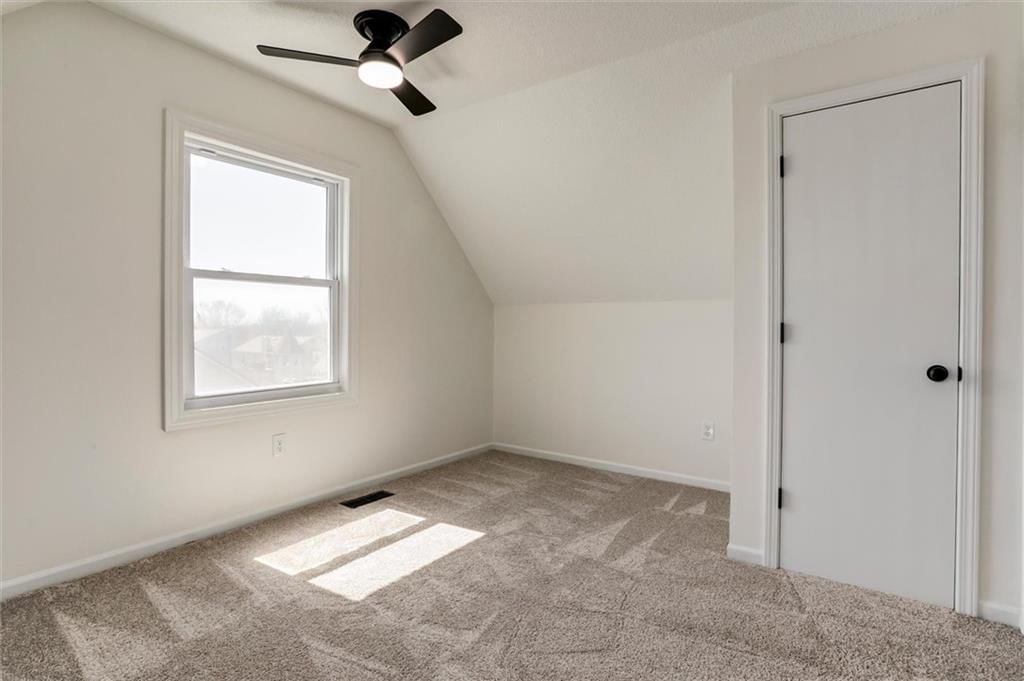 824 S Elk Lane — photo 18