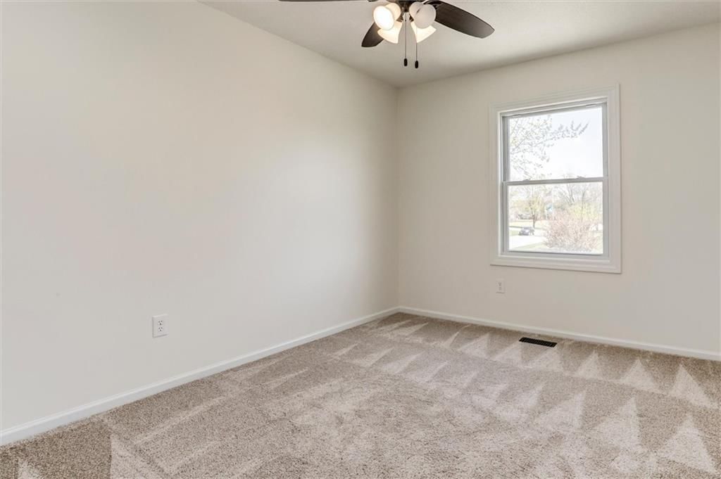 824 S Elk Lane — photo 23