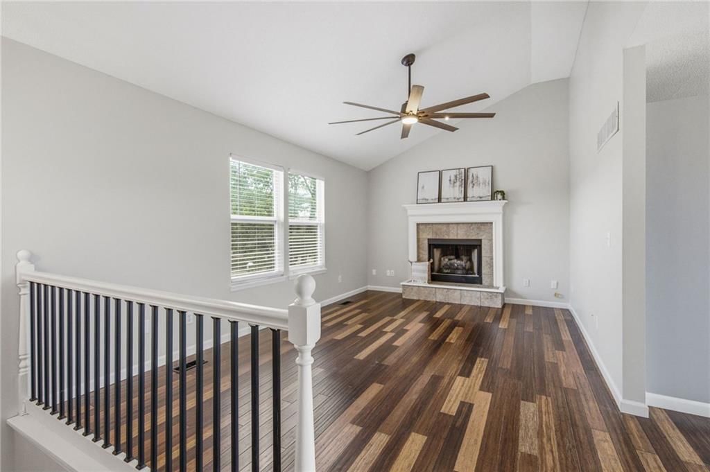 31320 W 172nd Terrace — photo 8