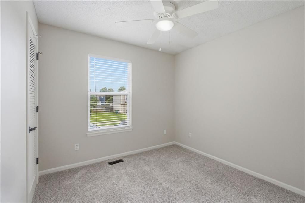 31320 W 172nd Terrace — photo 18
