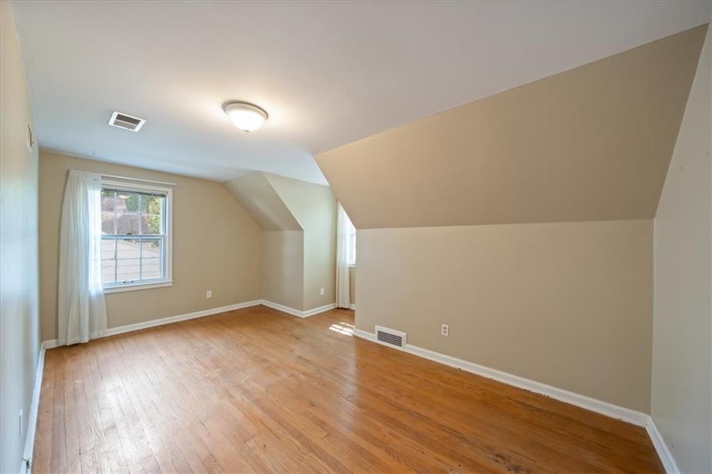 4933 Booth Street — photo 25