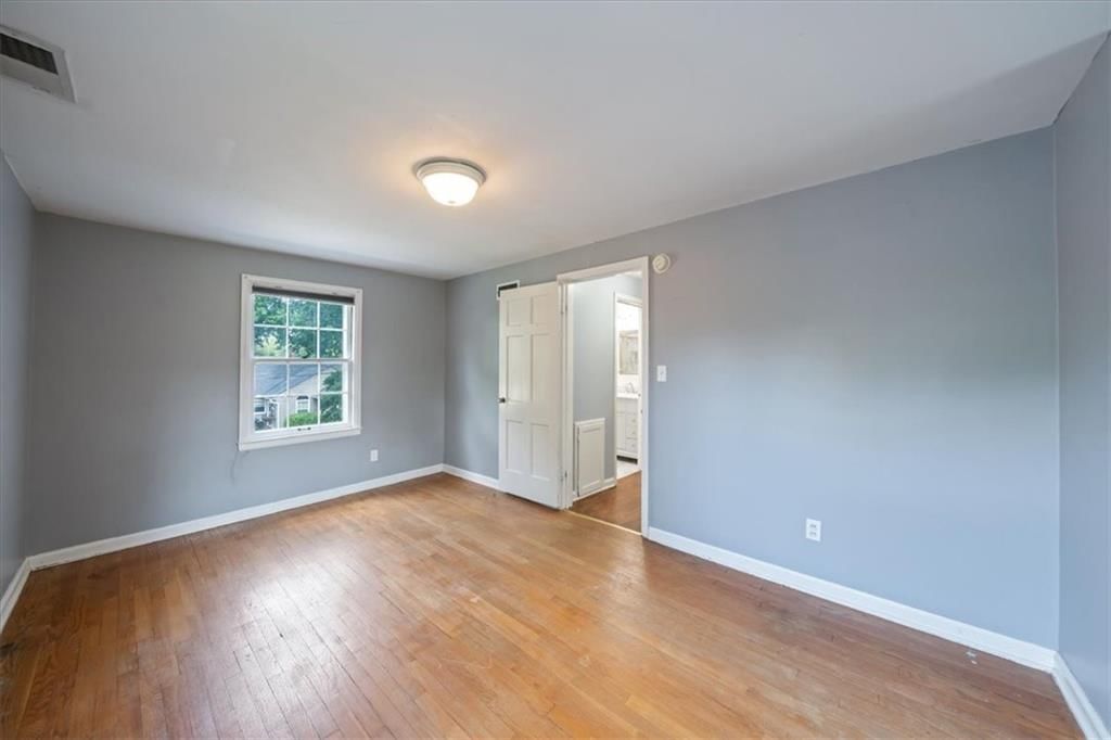 4933 Booth Street — photo 27