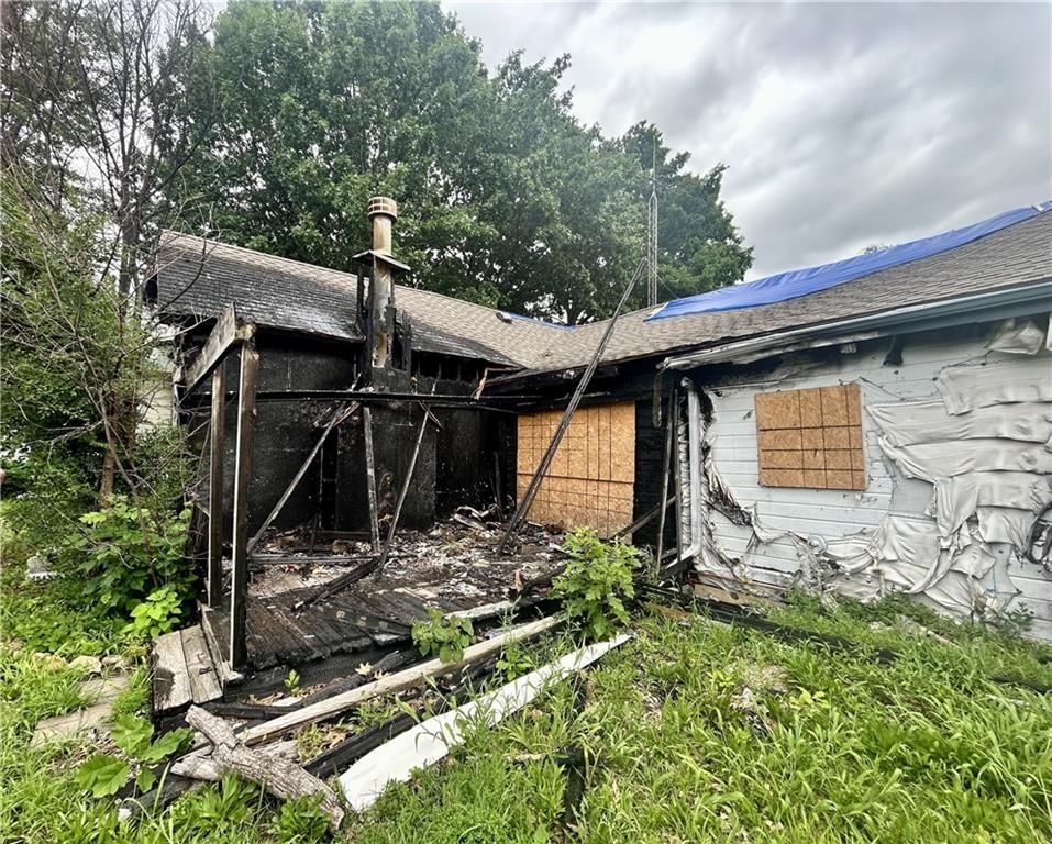 617 N Houston Street — photo 18
