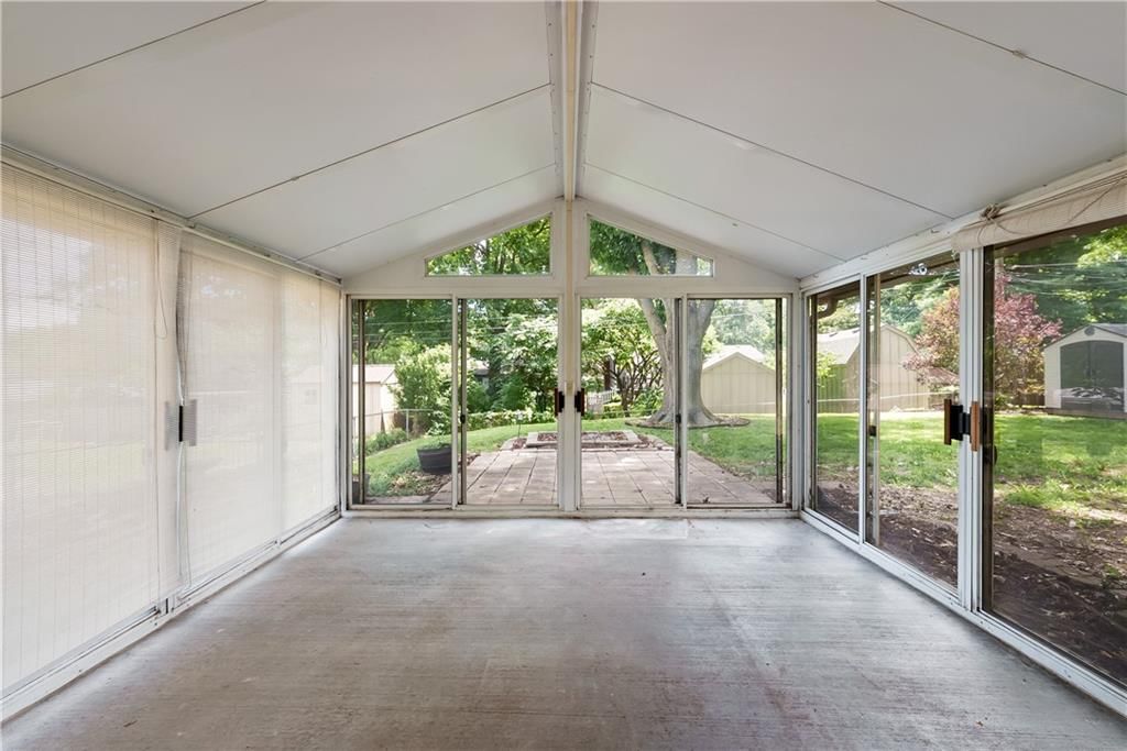 5013 NE 58th Street — photo 31
