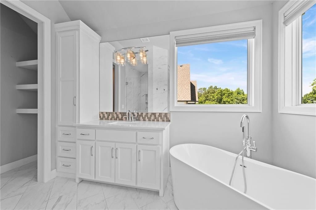 21510 W 45th Terrace — photo 32