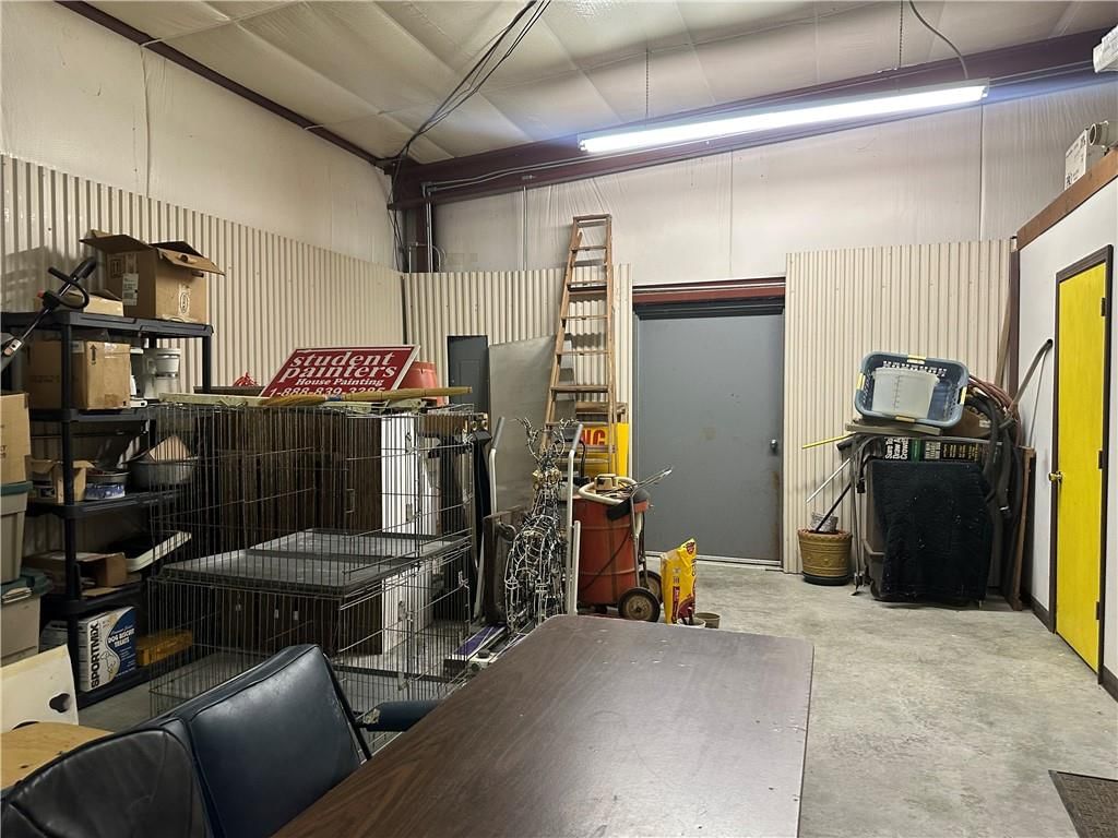 1099 NE 50 Highway — photo 37
