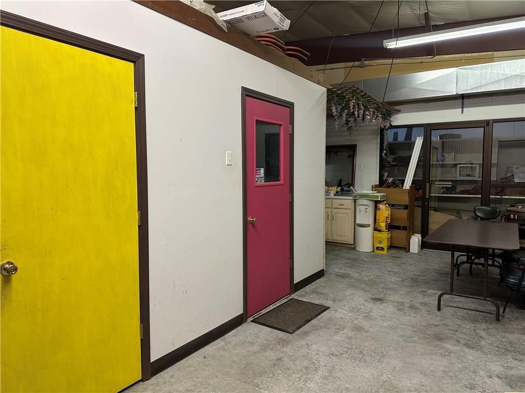 1099 NE 50 Highway — photo 39