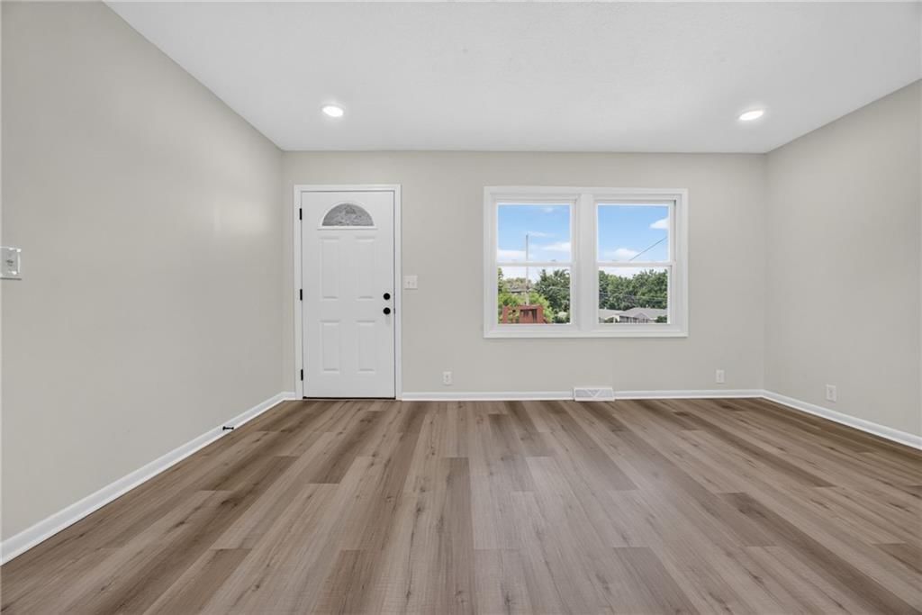 1243 S Mccoy Street — photo 5