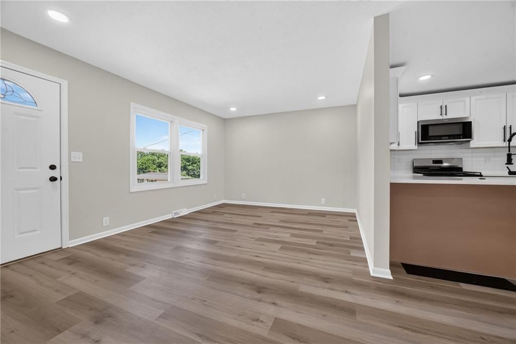 1243 S Mccoy Street — photo 7