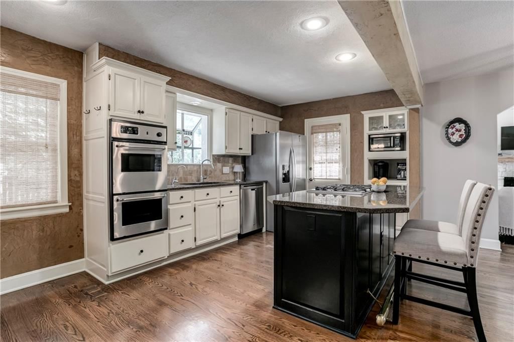 5435 Aberdeen Road — photo 9
