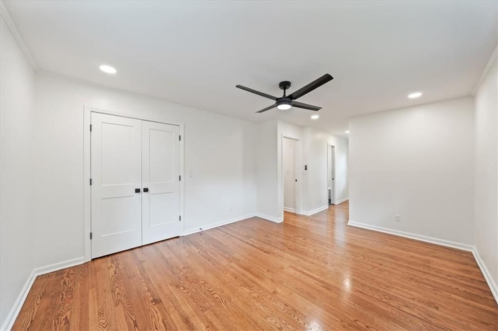5711 W 78th Terrace — photo 16