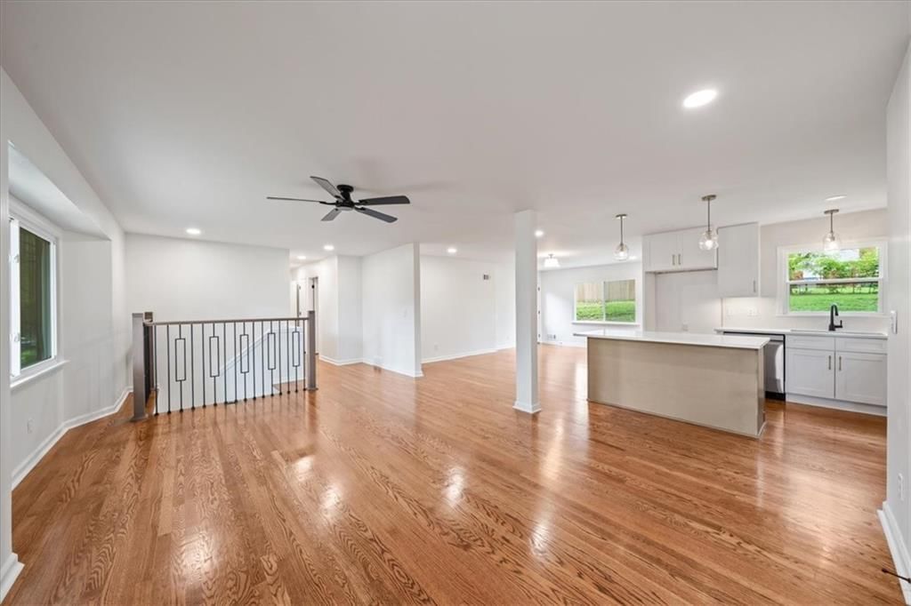 5711 W 78th Terrace — photo 32