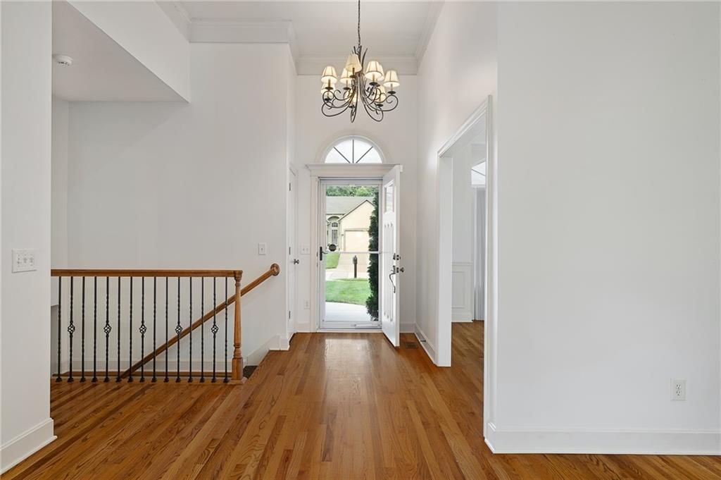 15613 White Drive — photo 5