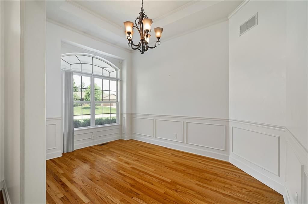 15613 White Drive — photo 13