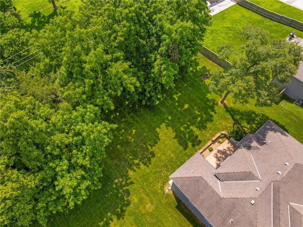 15613 White Drive — photo 40