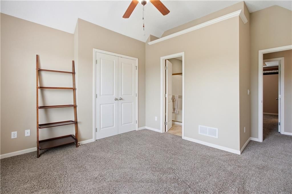 5537 Aminda Street — photo 27
