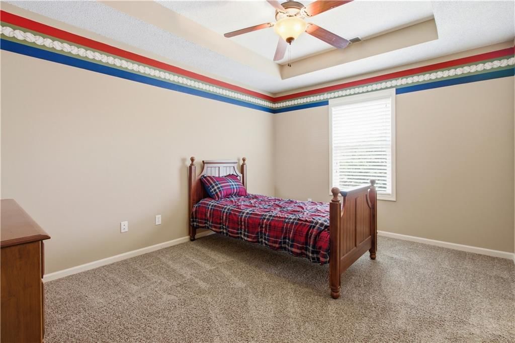 5537 Aminda Street — photo 29