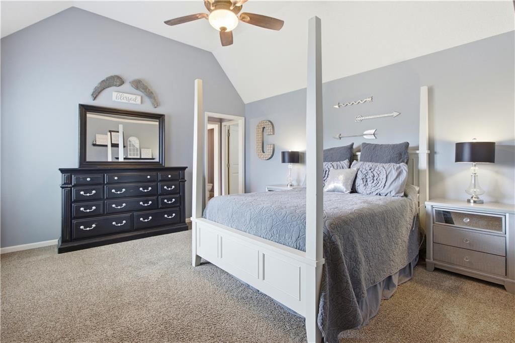 5537 Aminda Street — photo 36