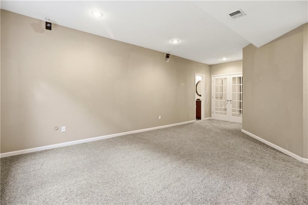 5537 Aminda Street — photo 46