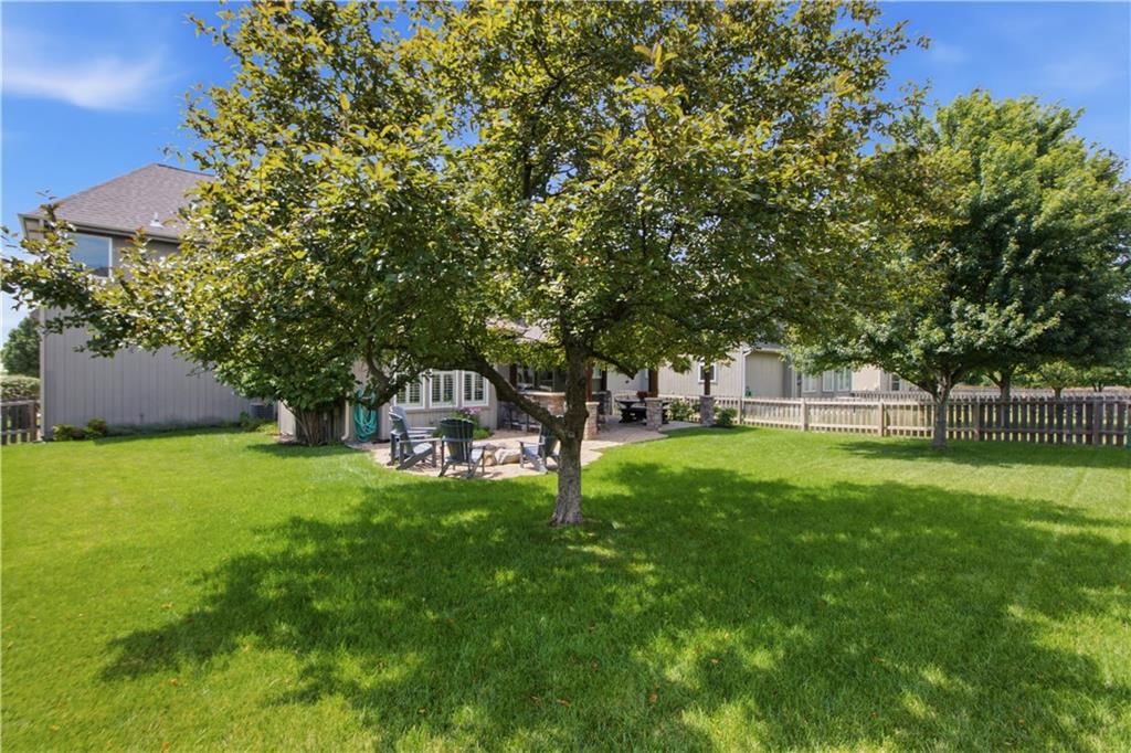 5537 Aminda Street — photo 52