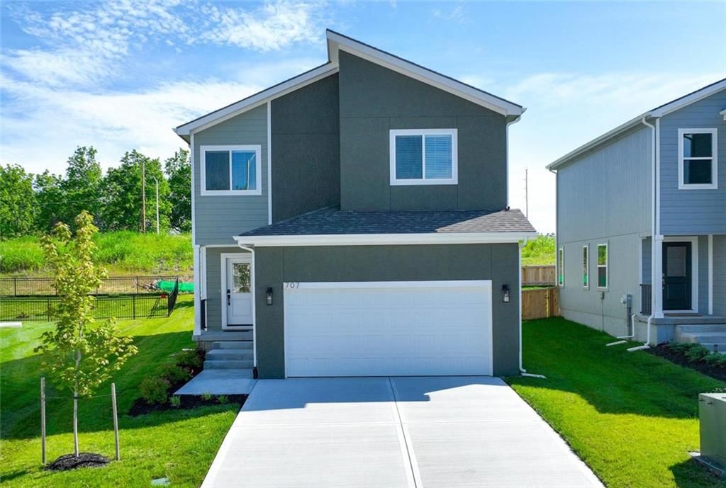 707 Glenn Circle — photo 1