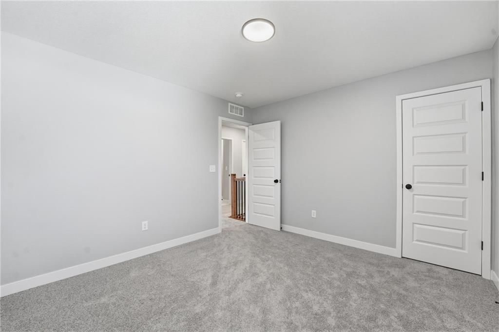 707 Glenn Circle — photo 31