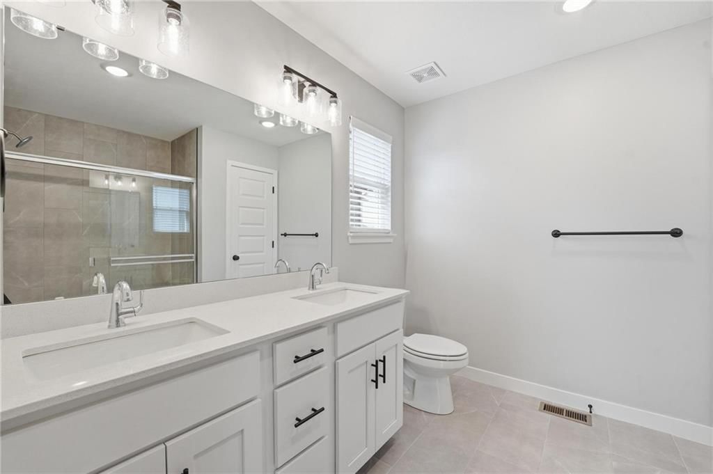 707 Glenn Circle — photo 35