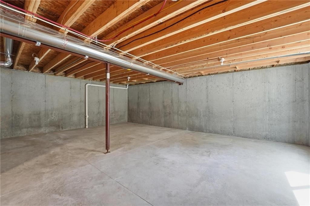 707 Glenn Circle — photo 43