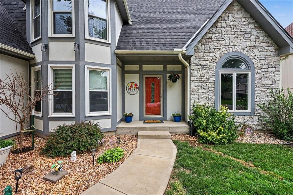 14317 S Blackfoot Drive — photo 2