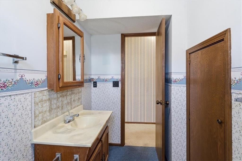 11413 N Main Street — photo 14
