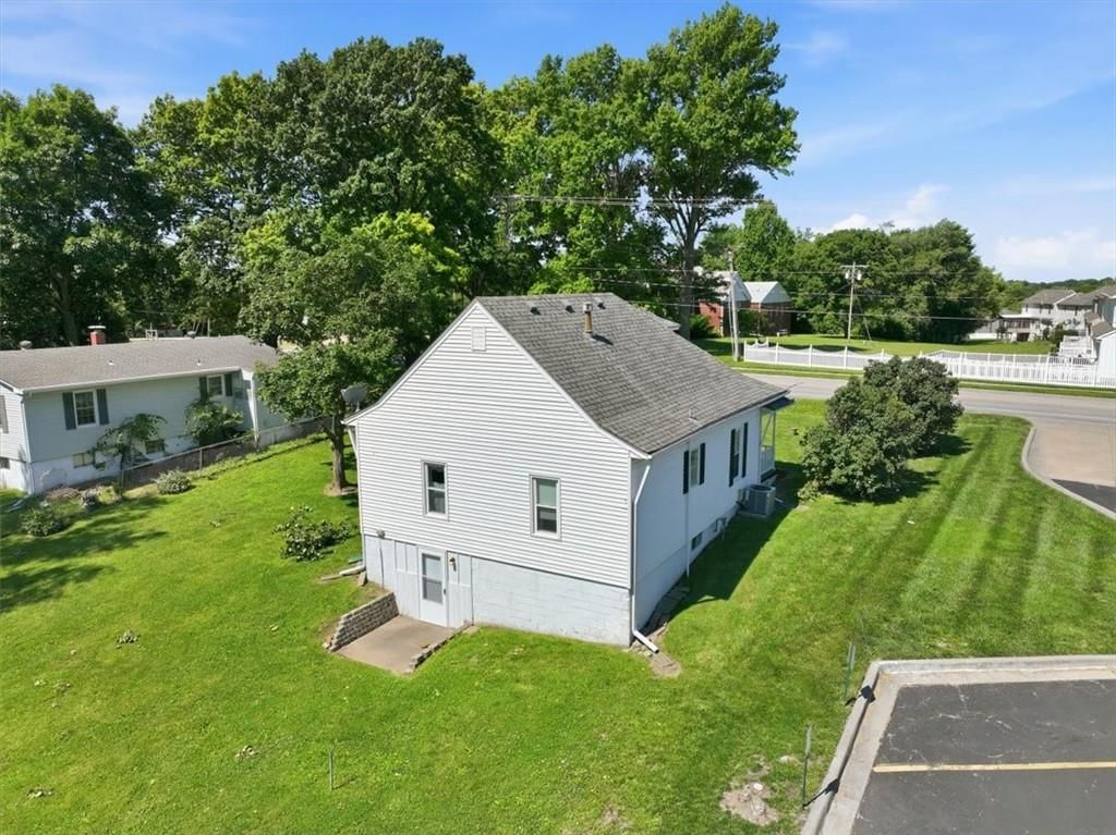 11413 N Main Street — photo 23